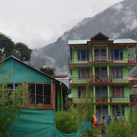 Shiva Moon Tosh Exterior photo